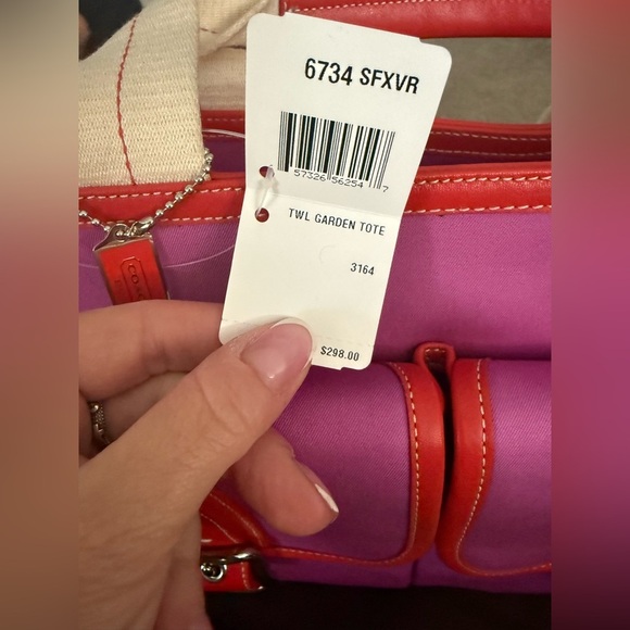 Coach twl Hampton garden tote purplish pink red nwt dust bag included - Picture 6 of 10